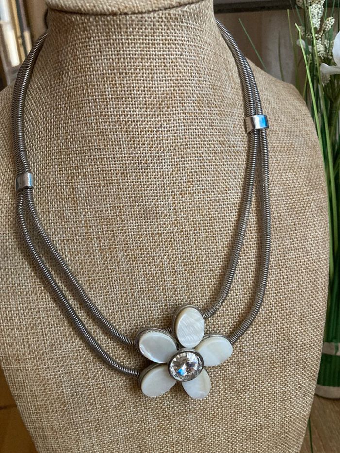 collier femme fleur - photo numéro 2