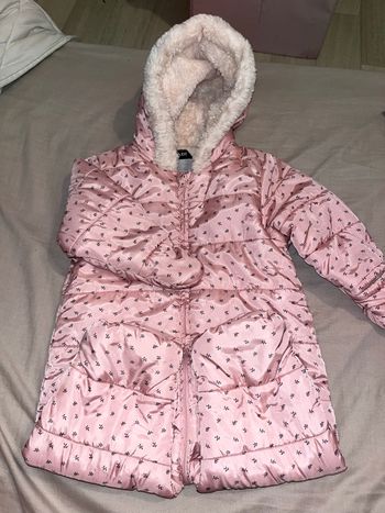 Très belle combinaison  épaisse à capuche petite fille