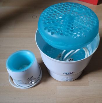 Lot Philips avant  chauffé biberon +Stérilisateur