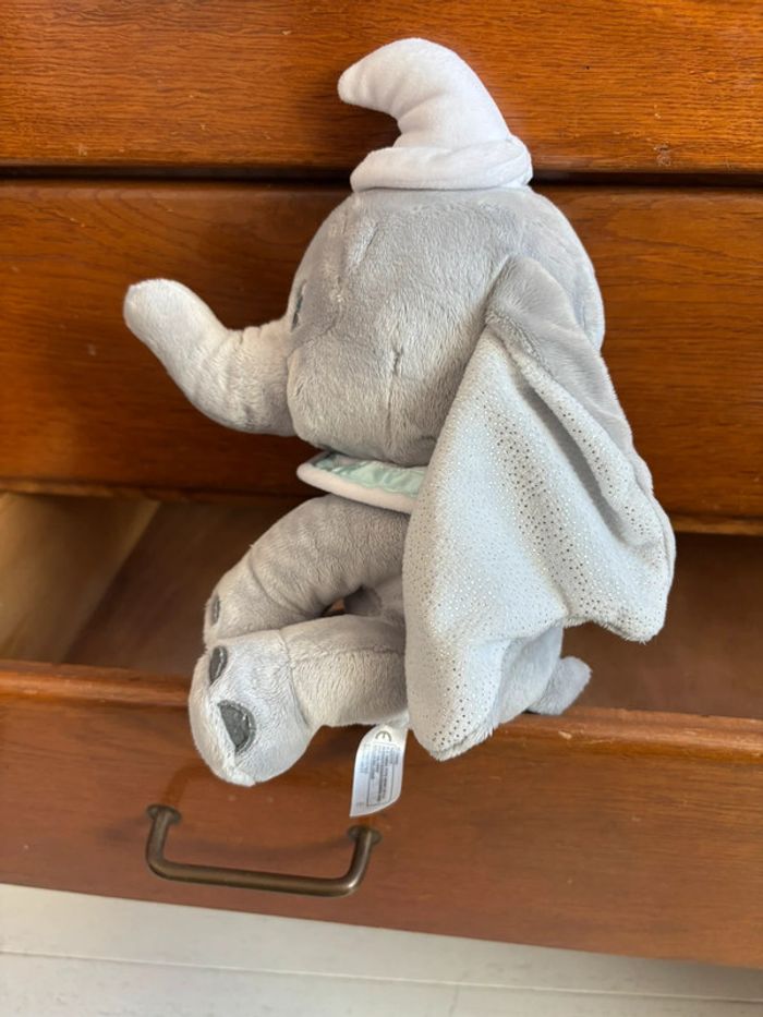 Peluche Dumbo l’éléphant Disney nicotoy - photo numéro 2