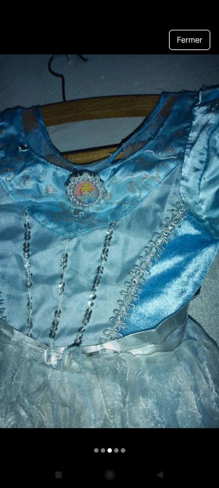 Robe déguisement e85