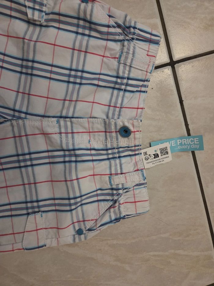 Short okaidi neuf 3 ans - photo numéro 4