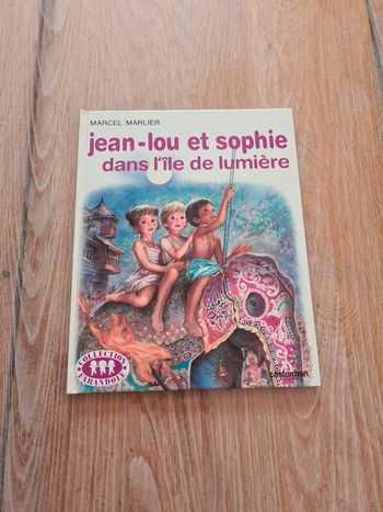 Jean-Lou et Sophie dans l'île de lumière