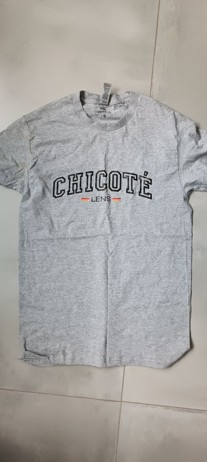 T-shirt chicoté gris