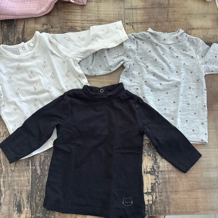 Lot 3 tee shirts