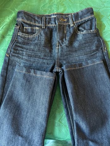 Jean 7-8 ans garçon neuf