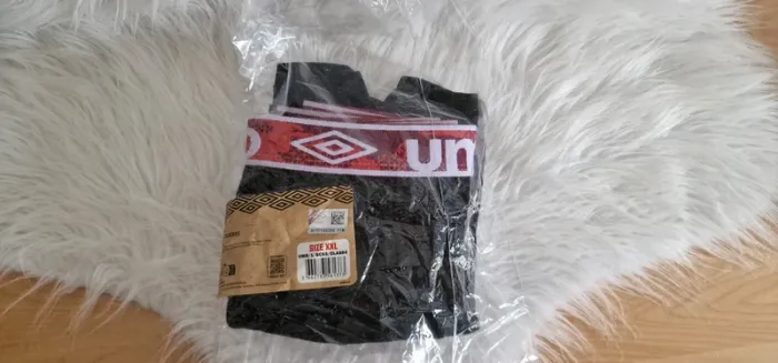 Lot boxers