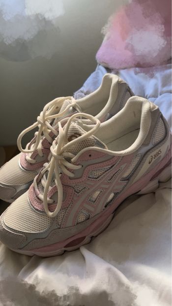 Chaussure Asics gel rose