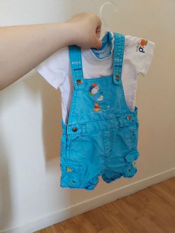 Ensemble salopette + techerts Disney 6mois