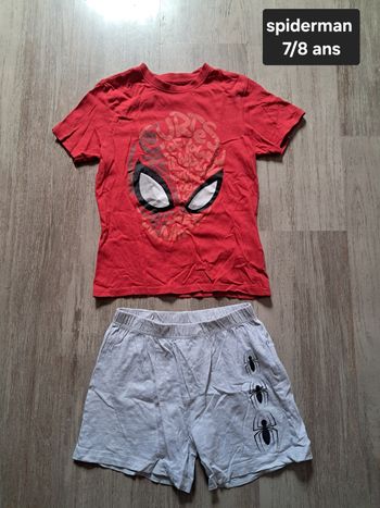 Pyjama spiderman 7/8 ans