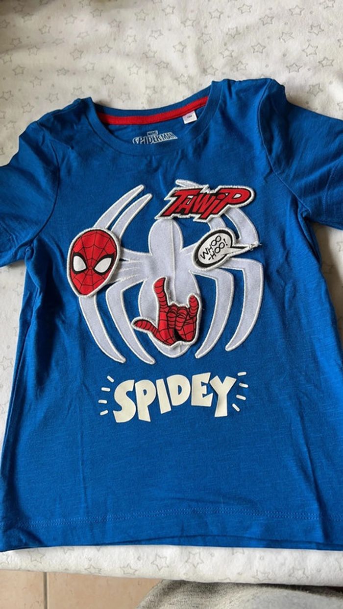 T-shirt 4 ans garçon Spiderman neuf