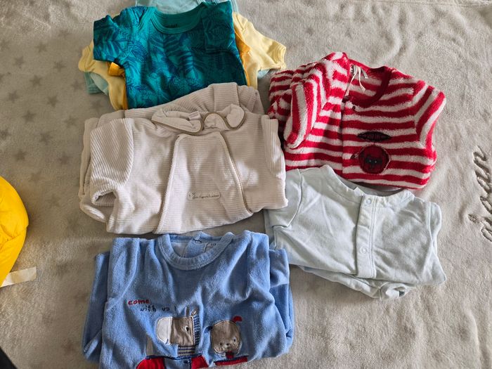 Lot de vetements  🌸 - photo numéro 2