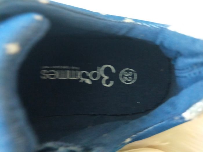 Tennis 3 pommes taille 32 neuf - photo numéro 3