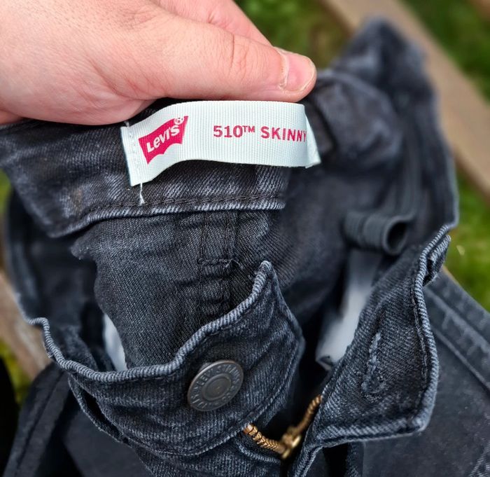 Jean's Levis noir délavé - photo numéro 2