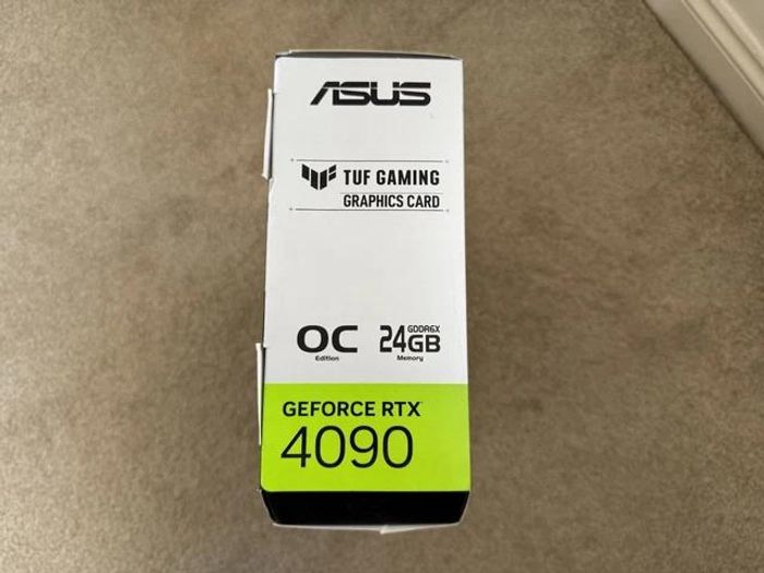 ASUS_Gaming_GeForce_RTX_4090 - photo numéro 2