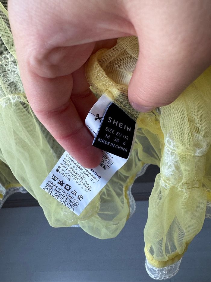 Blouse  jaune transparente - photo numéro 8