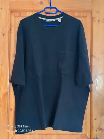 Teeshirt noir mixte avec poche