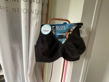 Soutien-gorge foulard à armatures