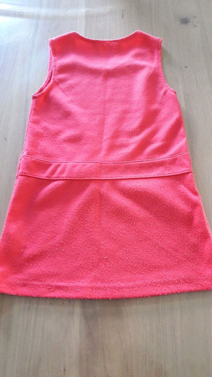 Robe courte - photo numéro 2