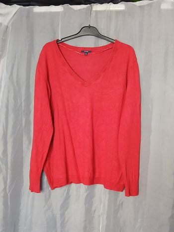 Pull rouge