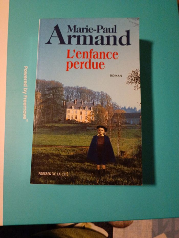 Livre l'enfance perdue