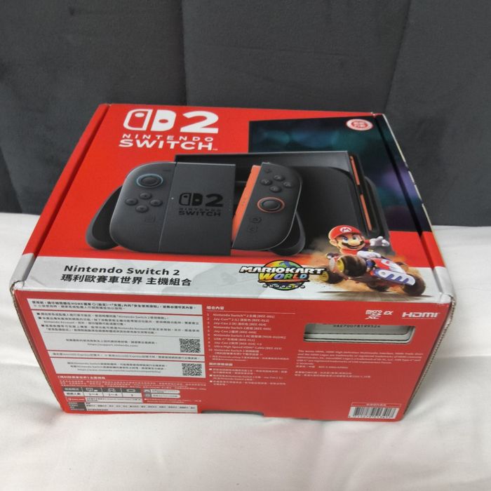 Console Nintendo Switch 2 neuve avec Mario Kart World, livraison le lendemain - photo numéro 3