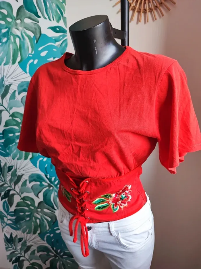 T shirt Zara taille S - photo numéro 2