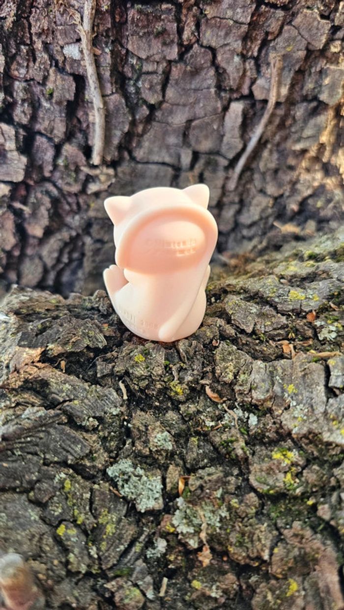 Super figurine Pokemon Nintendo finger puppet mew - photo numéro 3