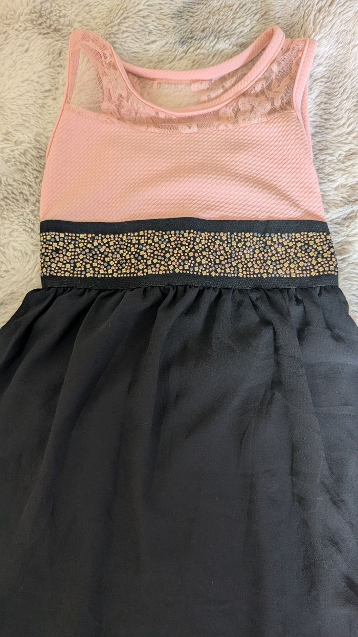 Robe sans manche taille 4 ans - photo numéro 2