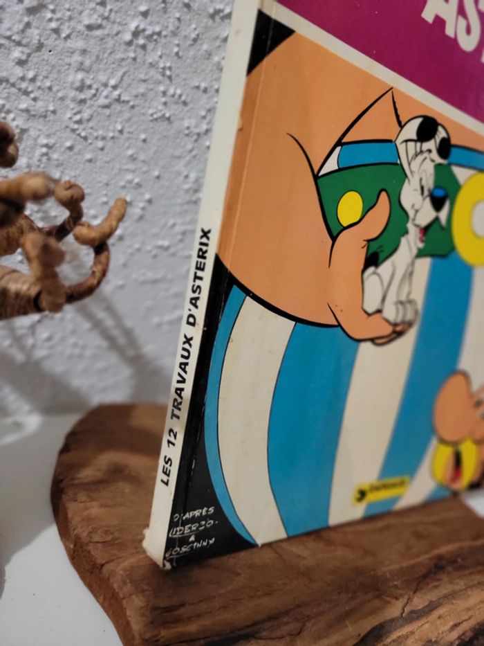 Bd livre "Les 12 travaux d'Asterix" Dargaud - photo numéro 4
