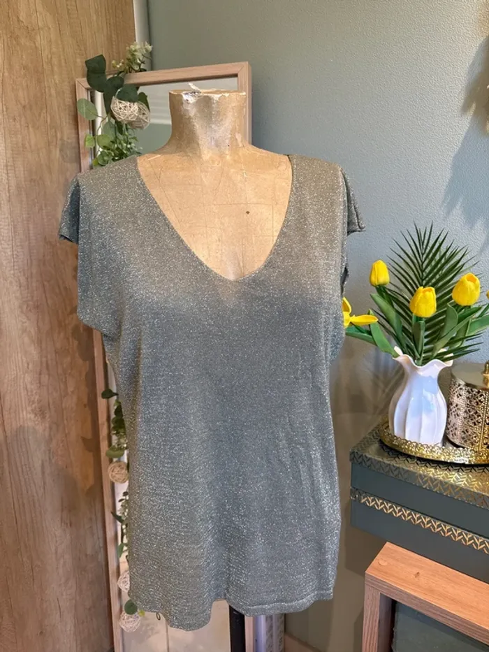 Joli T-shirt col, manches courtes scintillant femme