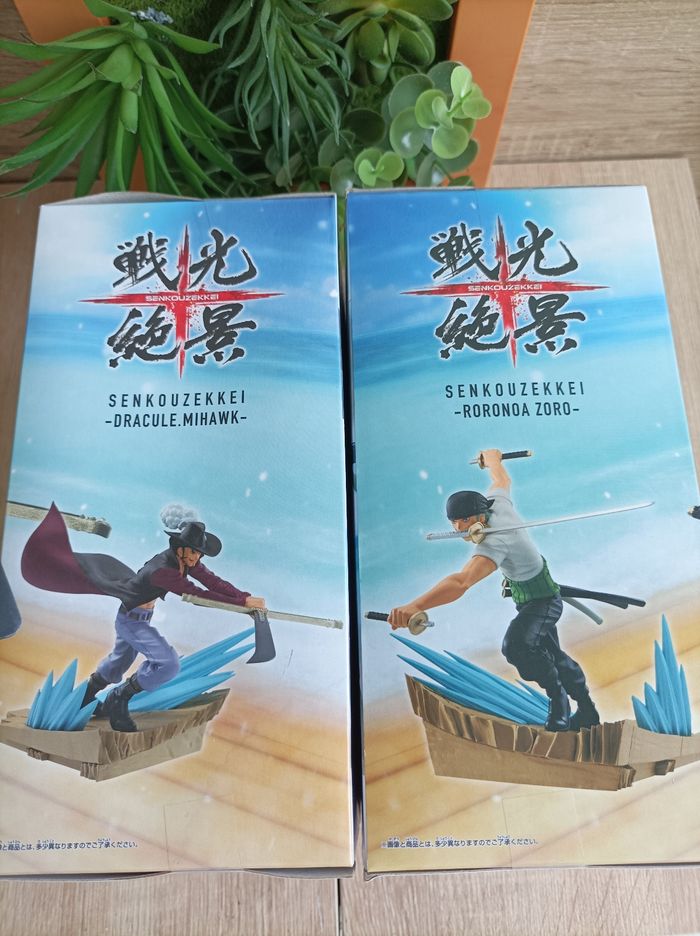 Lot 2 Figurines Roronoa Zoro et Dracule Mihawk One Piece banpresto Bandai Namco - photo numéro 5