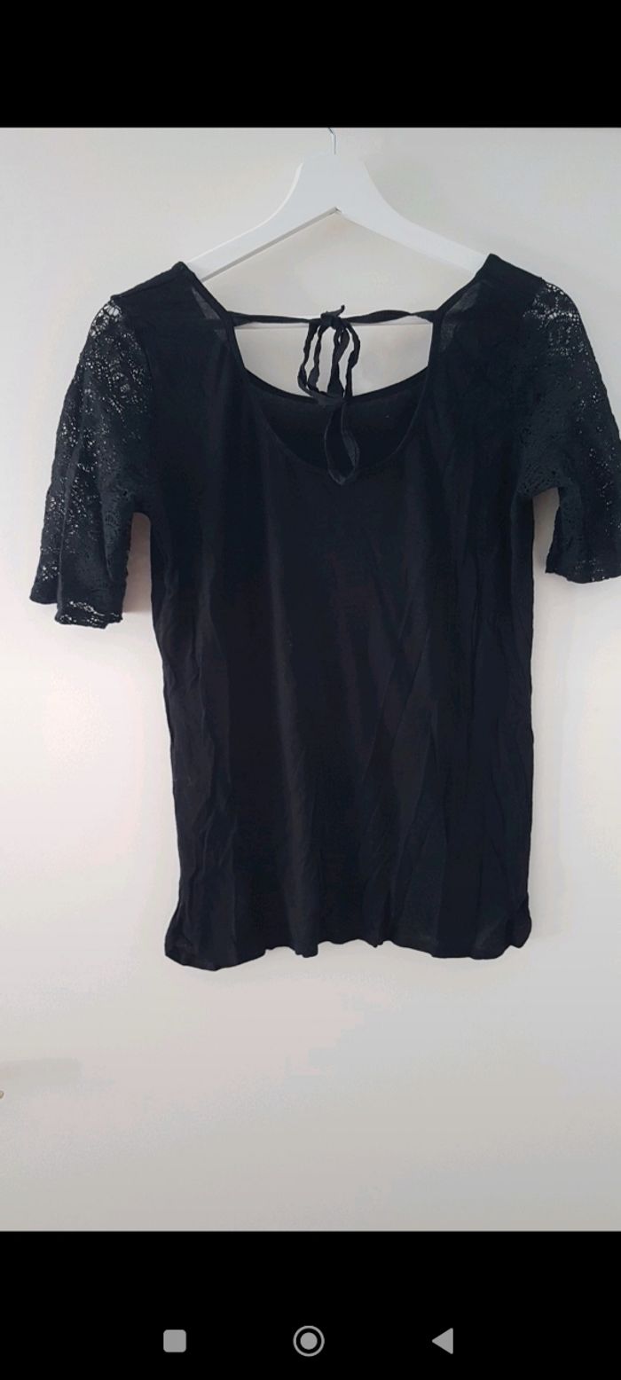Tee shirt Naf Naf dentelle noir - photo numéro 3