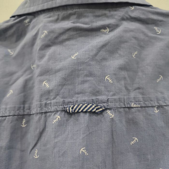 Chemise tommy Hilfiger taille 10 ans avec ancres et lettre H - photo numéro 8