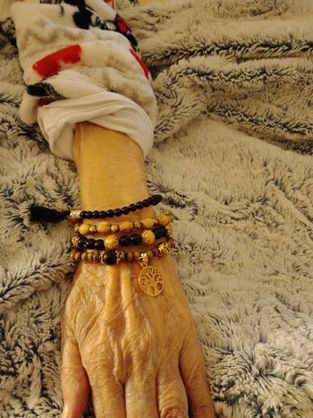 4 bracelets fantaisie