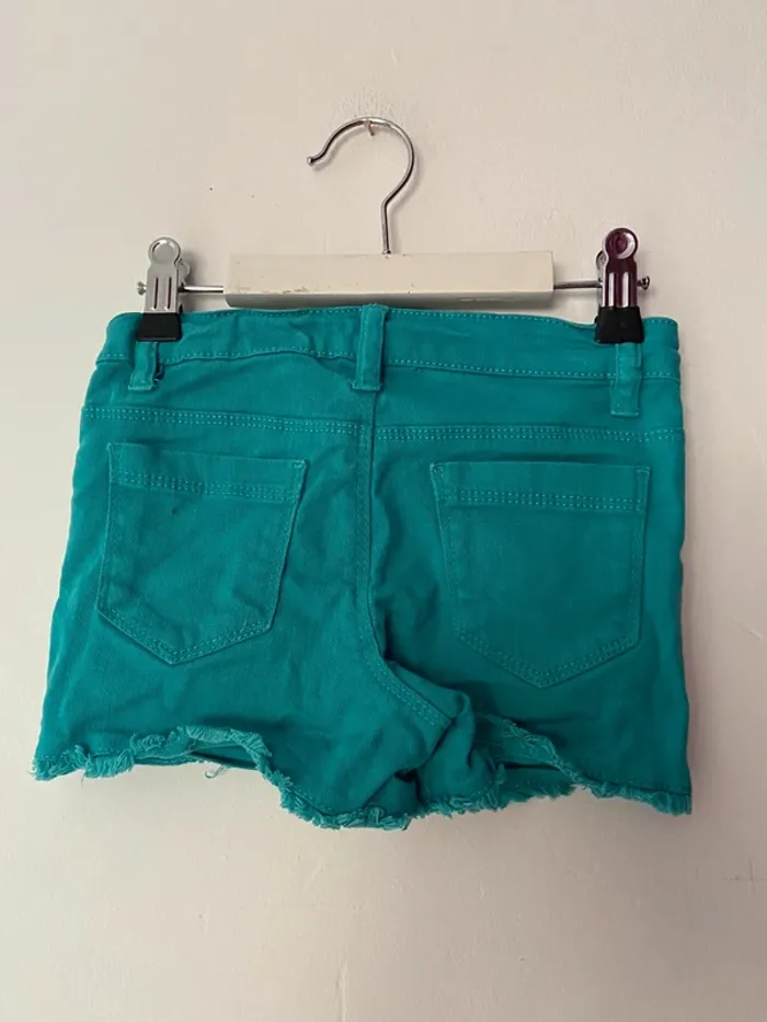 Short 4 ans . - photo numéro 2
