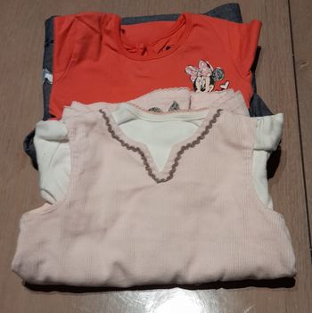 Lot de 2 robes fille 68.