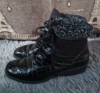 Bottines noir intérieur fourré