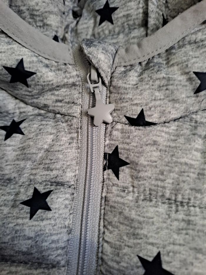 Blouson doudoune gris étoiles 18M Orchestra - TBE - photo numéro 2