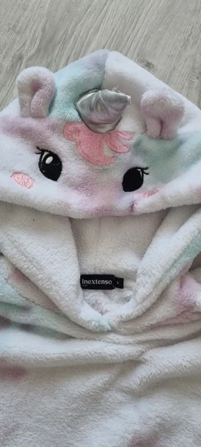 Plaid Licorne 14 ans - photo numéro 3