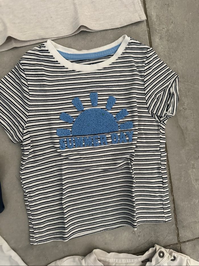 Lot de 5 T-shirts manches courtes taille 3 ans, Timberland, gémo Kiabi, un week end à la mer - photo numéro 4