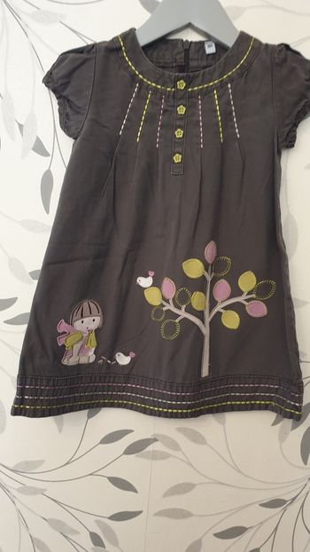 Robe taille 18 mois