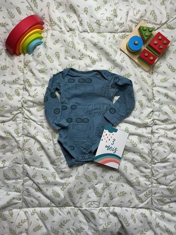 body manches longues bleu imprimé engins de chantiers 3 mois