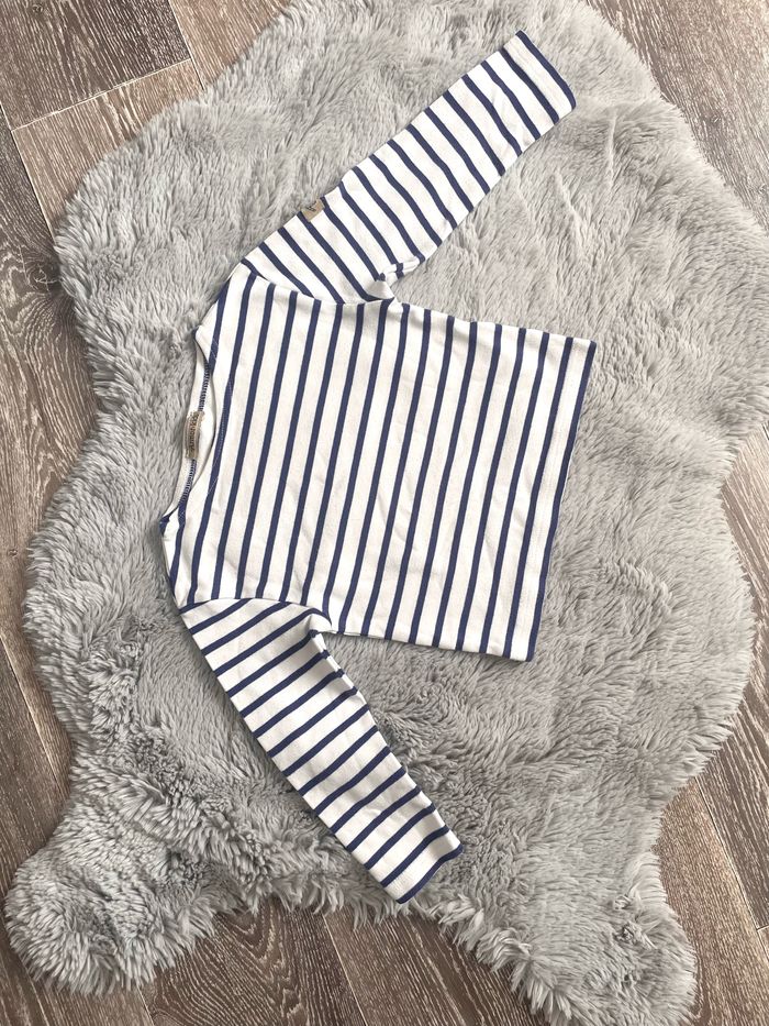 3 vêtements à manches longues en 24 mois - photo numéro 5
