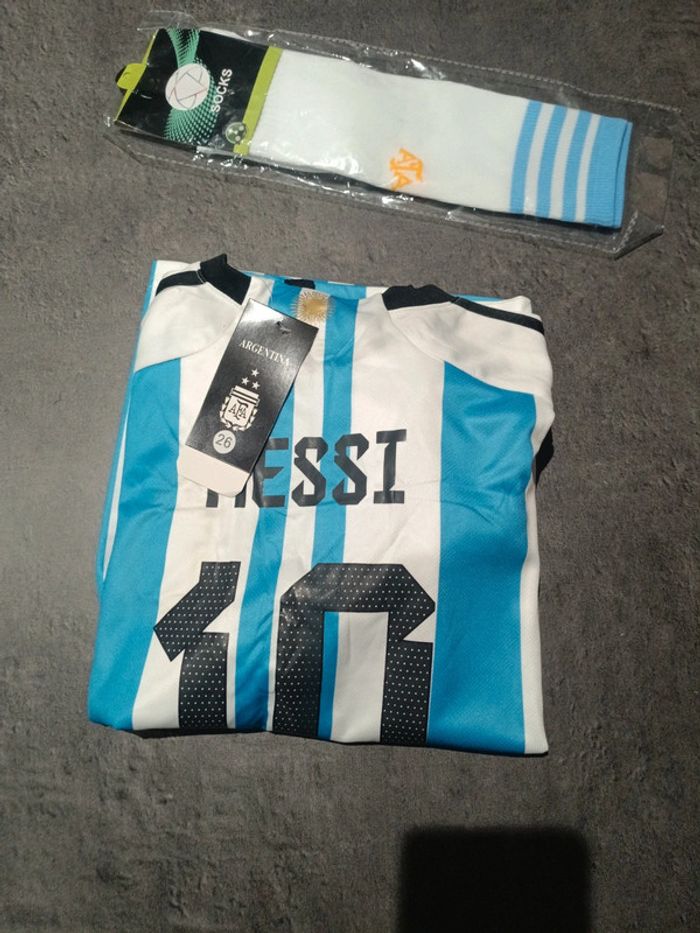 Tenue football Léo Messi argentine t.26 - photo numéro 4