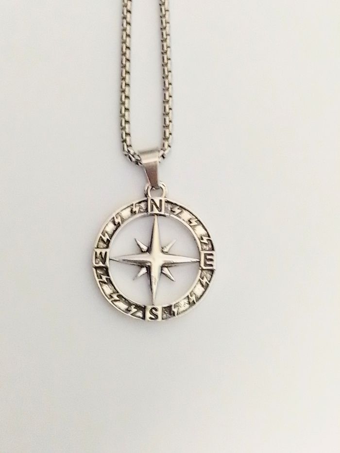 Chaîne + pendentif viking - photo numéro 3