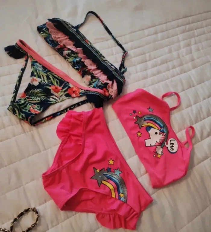 Maillot de bain Fille 6 ans état impeccable