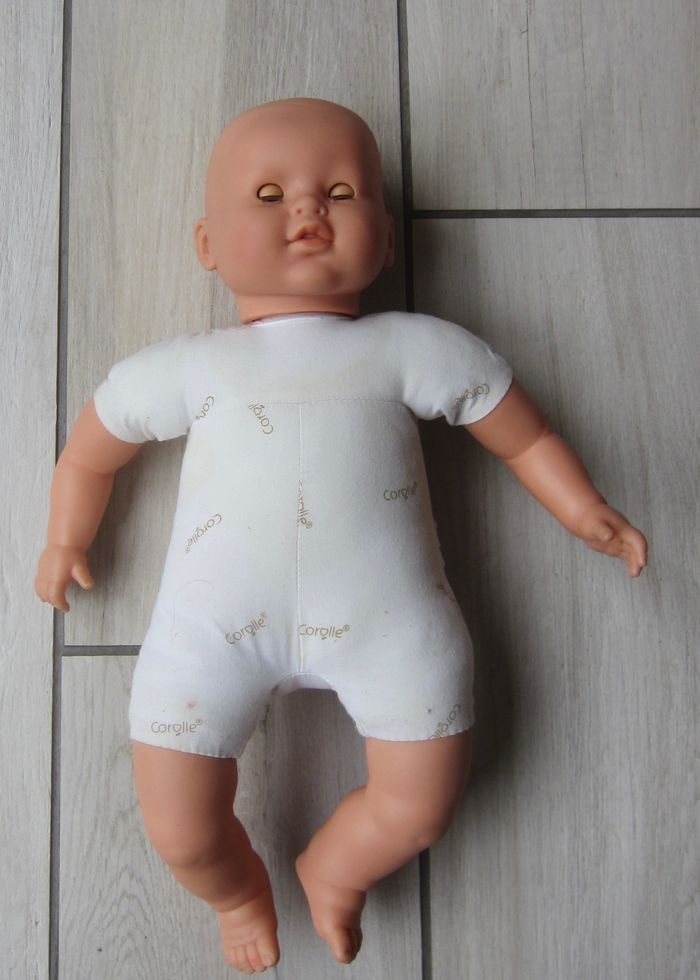 Poupon corps souple Corolle de 45 cm - photo numéro 4