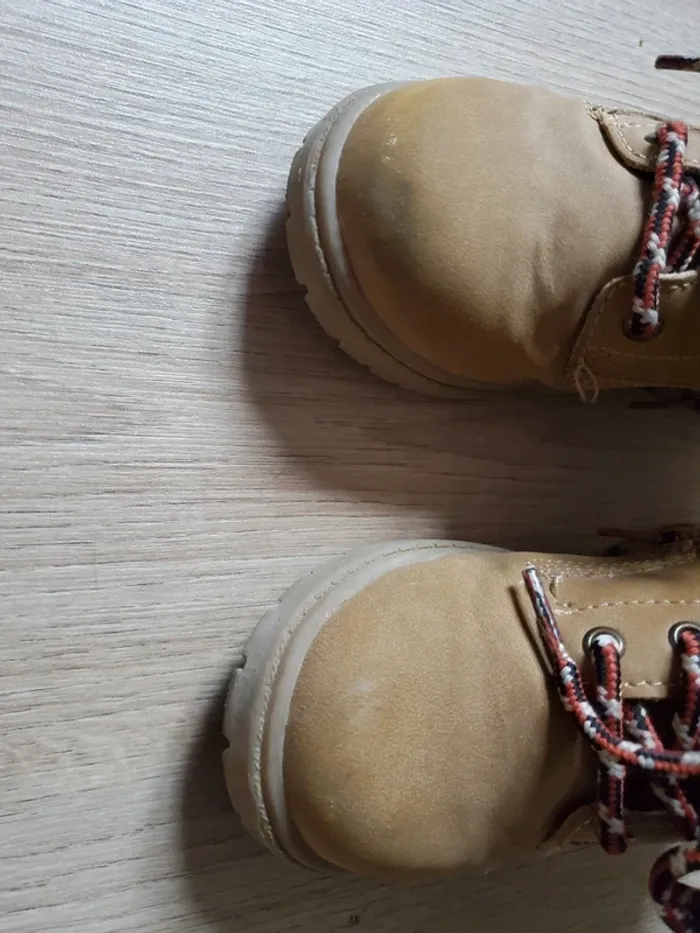 Chaussures montantes 25 - photo numéro 2