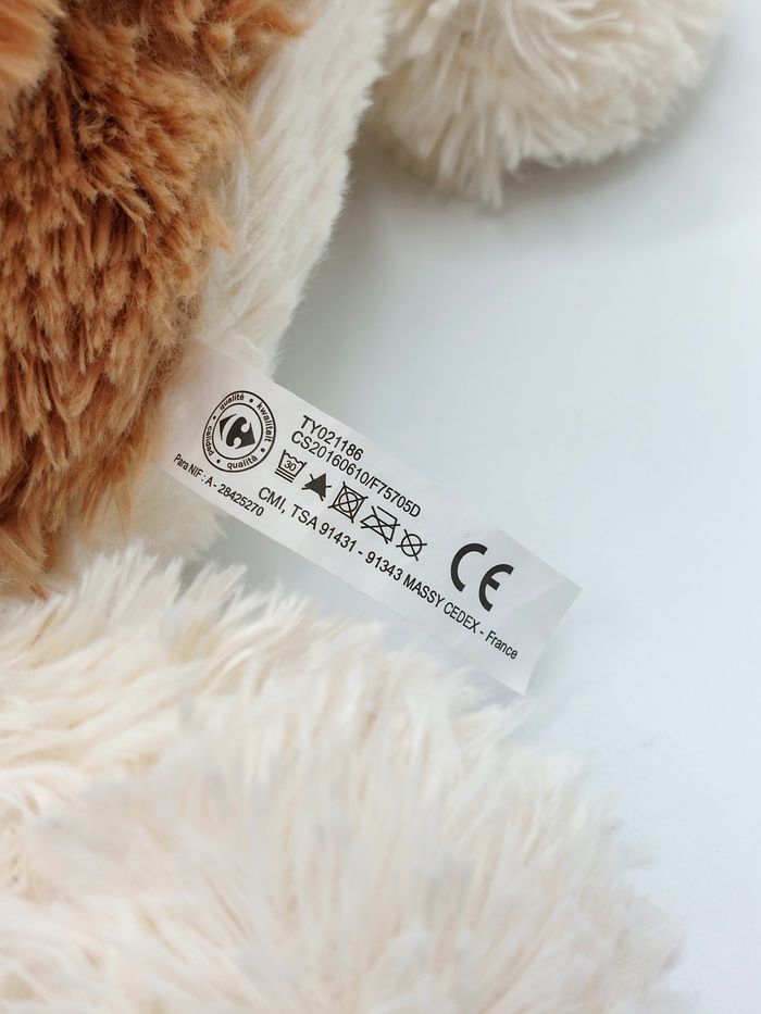 Peluche doudou chien blanc écru marron beige Carrefour cocard 40 cm yeux durs - photo numéro 8